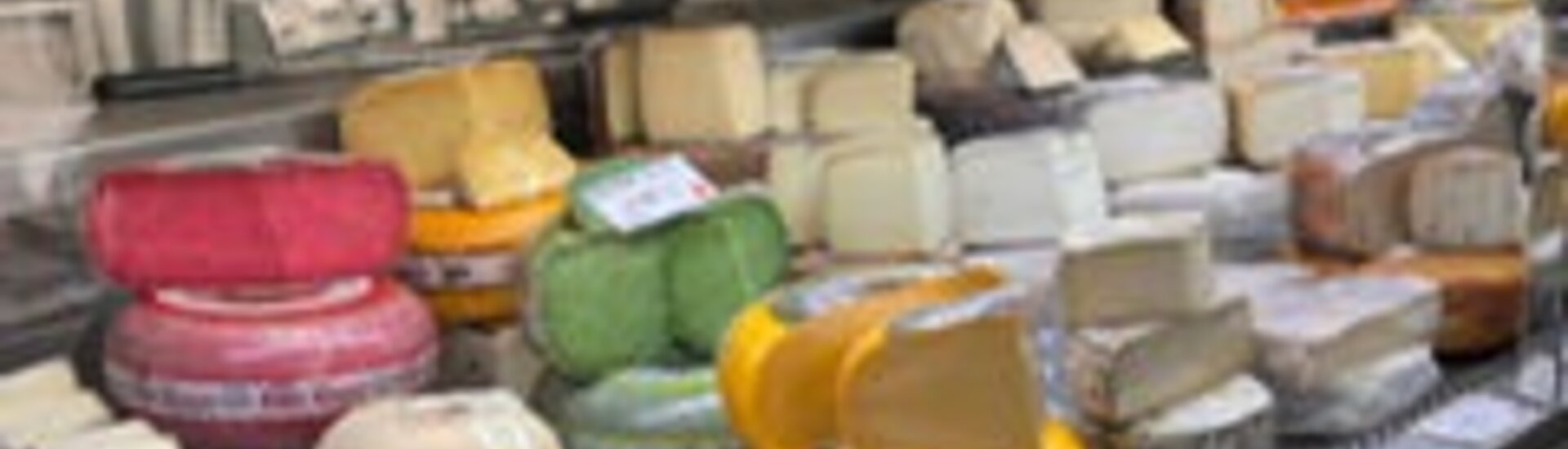 Antibes Markthalle Käsestand Antibes Markthalle Käsestand