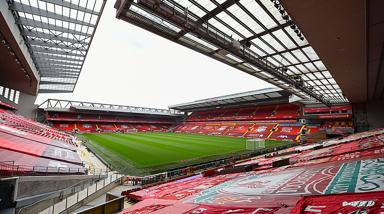 Liverpool FC Fußball und Englisch Camp, England