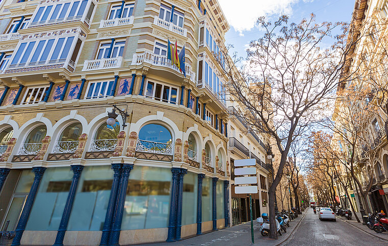Deine Spanisch Sprachschule in Valencia, Spanien Deine Spanisch Sprachschule in Valencia, Spanien